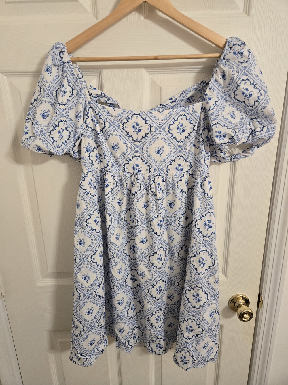 Antonio Melani Born on Fifth Camille Blue&White Tie-Back Baby Doll Dress Size 8